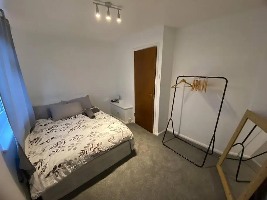Entire 1 Bedroom City House ロンドン アパート